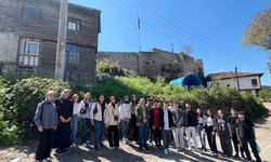 Kastamonu'da üniversite öğrencileri ilçenin tarihini ve doğasını keşfetti