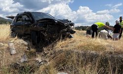 Kastamonu’da refüje çarpan cip metrelerce sürüklendi: 5 yaralı