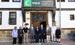 Vali Dallı’dan Yeşilay’a ziyaret: “Sağlıklı nesiller güçlü geleceğin teminatıdır”