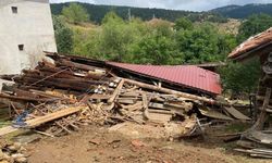 Kastamonu'da tüp patladı: Evde çökme meydana geldi