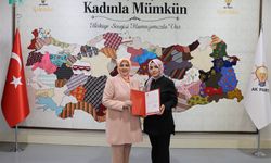 Küre AK Parti Kadın Kolları’nda görev değişimi