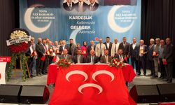 Tosya MHP’de kongre heyecanı: Bazlamaçcı güven tazeledi