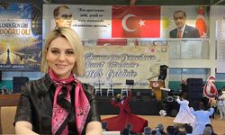 Kastamonu Milletvekili Ekmekci sahneden düştü, salonda panik yaşandı