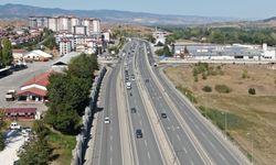 Hafızlık icazetlerini alan 51 öğrenci için konvoy düzenlendi