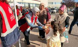 Kastamonu’da vakıf geleneği hastane önünde yaşatıldı