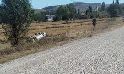 Kastamonu'da yola serilen mıcır kazaya yol açtı