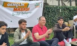 Sevgilioğlu, Kastamonu’da üniversiteli gençlerle buluştu