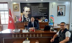Sevilen Müdür Cide’ye veda ediyor