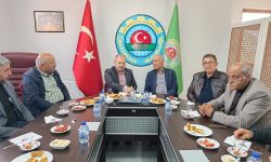 AK Parti Kastamonu Milletvekili Uluay'dan Ziraat Odası ziyareti