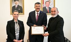 Bakan Yardımcısı Ali Çelik’e fahri hemşehrilik