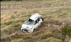 Kastamonu’da yoldan çıkan karavan tarlaya uçtu: 2 yaralı