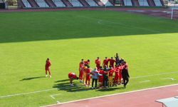 GMG Kastamonuspor ilk yarıda şok yaşadı:1-3