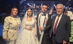 Hizel ve Yıldız ailelerinin mutluluk gecesi