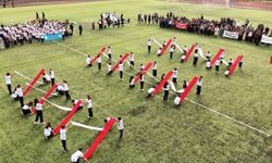 Araç’ta ay yıldızlı bayraklar altında Cumhuriyet coşkusu