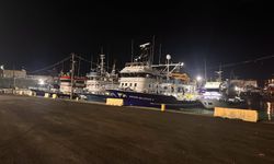 İnebolu’da balıkçı hareketliliği geceye damga vurdu