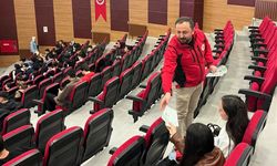 Kastamonu Emniyeti öğrenciler için bilgilendirme standı kurdu