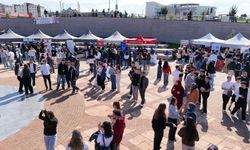 Kastamonu Üniversitesi’nde 187 topluluk öğrencilerle buluşuyor
