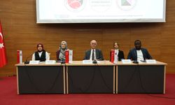 Kastamonu’da yılın başarılı ilahiyat tezleri ödüllendirildi