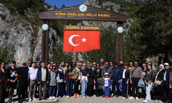 Kastamonu’nun güzelliklerini öğrenci rehberler tanıttı