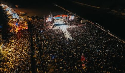 Merve Özbey ve Hasan Yılmaz Taşköprü’de binleri coşturdu