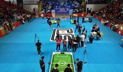 Kastamonu’nun genç mucitleri Kütahya’da sahne aldı