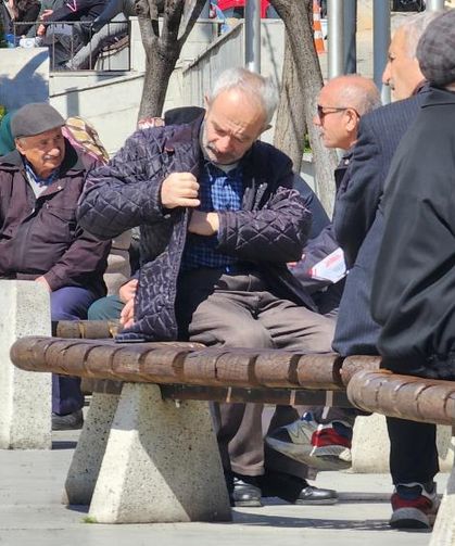 Kastamonu hem azalıyor hem yaşlanıyor!