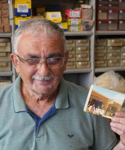Kastamonu'da çırak olarak girdiği dükkanın sahibi oldu