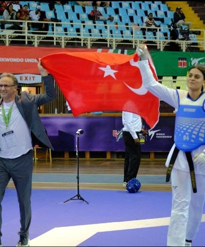 Kastamonulu Zehra dünya şampiyonu oldu