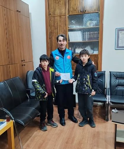 Kastamonu'nun minik yüreklerinden Filistin'e bağış