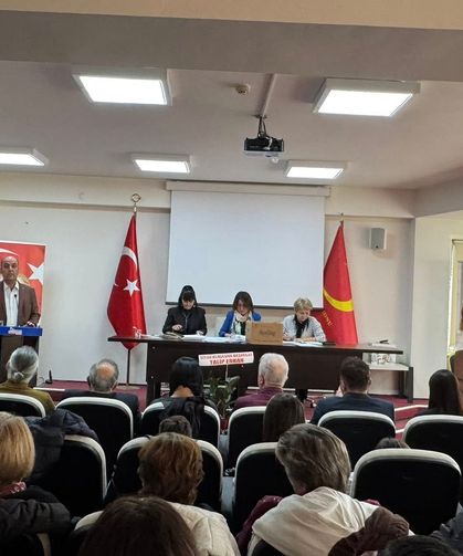 Çağdaş Yaşamı Destekleme Derneği’nde Arık, güven tazeledi