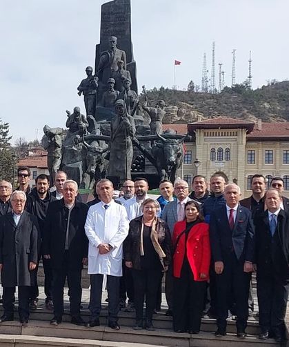 Cumhuriyet Meydanı'nda Tıp Bayramı kutlandı