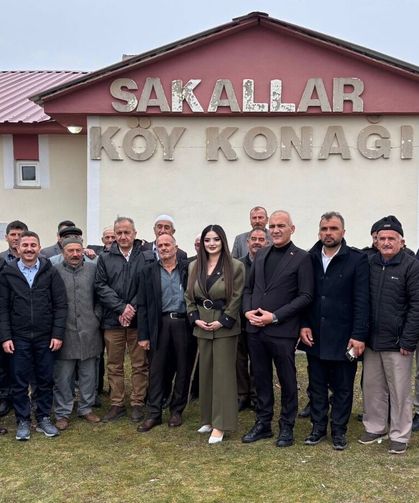 Muhtar Ebru Uzun Kınık Köyü’nde geleneği yaşattı