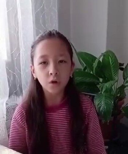 Özbekistanlı küçük Aygül Kastamonuluları duygulandırdı