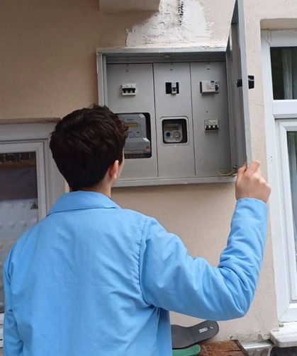 Öğrenciler sınıftan çıktı, mahalle mahalle dolaştı!