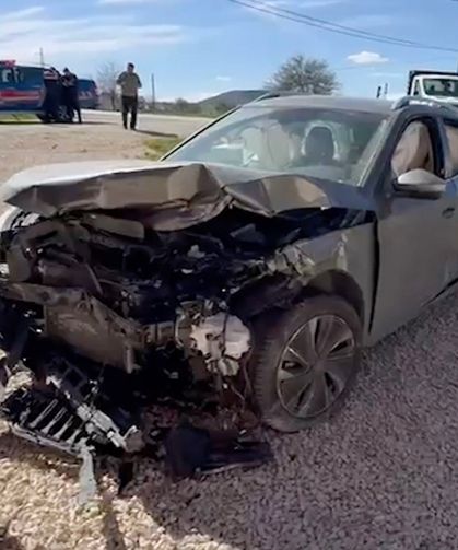 Kastamonu'da kavşakta feci kaza: 3 kişi yaralandı