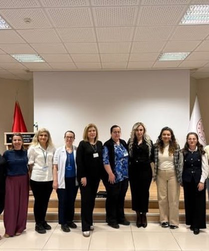 Kastamonu’da sağlık çalışanlarına bağımlılık ve şiddet eğitimi