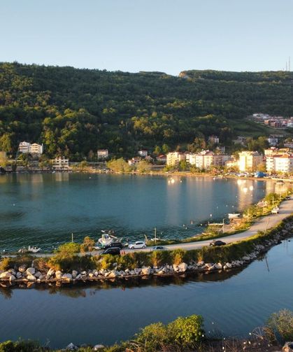 Cide’de gün batımında deniz keyfi