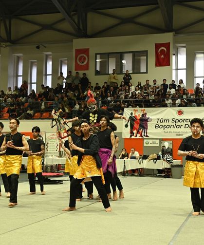 Kastamonu Üniversitesi 20'nci yaşını festivalle taçlandırdı