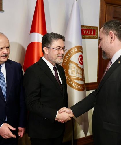 Bakan Yumaklı: "Orman yangınlarıyla mücadelenin en önemli unsuru o yangınların çıkmamasını sağlamak"