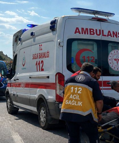 Kastamonu yolunda hareket halindeki otomobilden düştü!