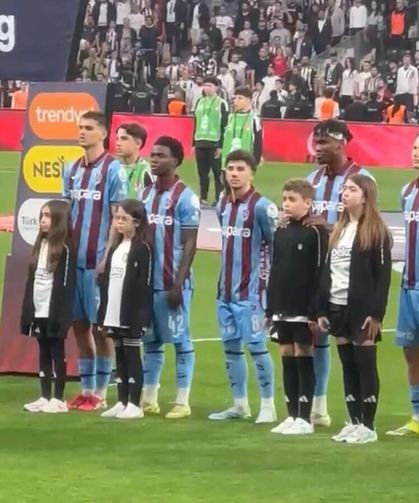Kastamonulu minik Beşiktaşlılar derbi heyecanını Tüpraş Stadyumu’nda yaşadı