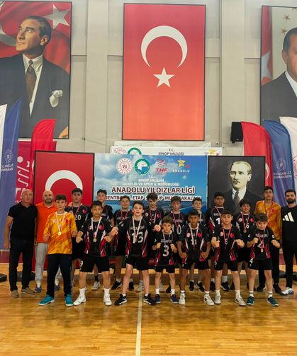 Kastamonu Analig Erkek Hentbol Takımı Tokat biletini aldı