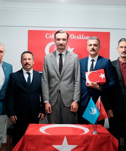 Cide Ülkü Ocaklarında bayrak değişimi