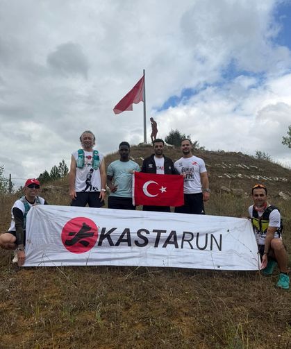 KastaRun, Büyük Zafer’in izinde 30 kilometre koştu