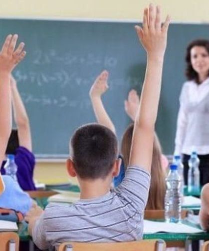 MEB’den öğretmenlere kıyafet uyarısı: Bu kıyafetler yasaklandı