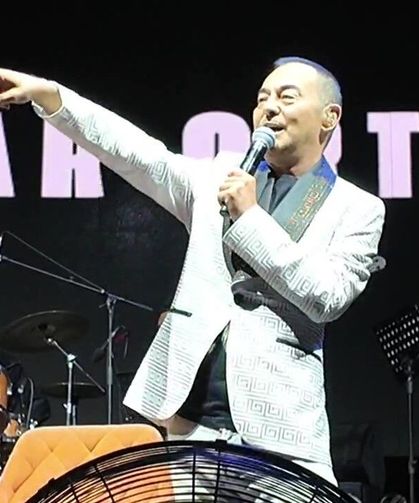 Kastamonulu sanatçı Serdar Ortaç’tan sevindiren haber