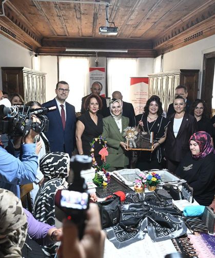 Kastamonu'da kadınlar hem üretecek hem öğrenecek