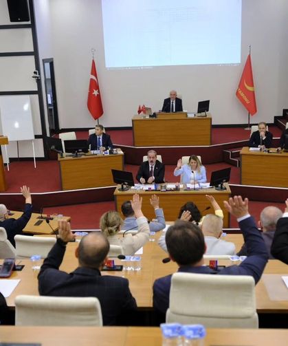 Kastamonu Belediyesi'nden konut planına ret, trafoya onay!