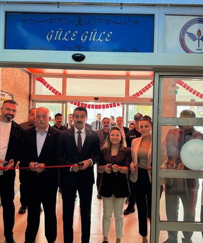 Araç’ta Cumhuriyet coşkusu sergiye taşındı