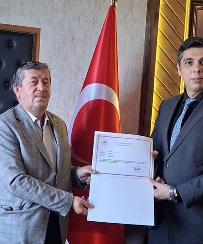 İhsangazi’de muhtara anlamlı teşekkür belgesi
